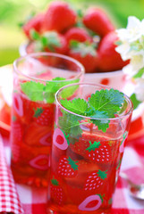 strawberry  drink