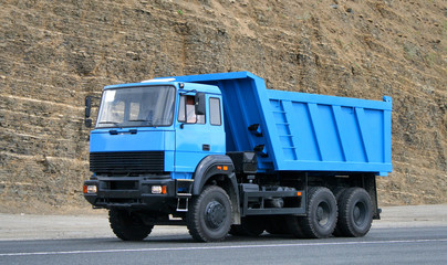 Dump truck © art_zzz