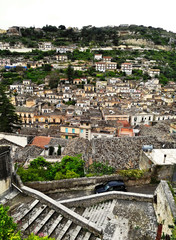 Vue sur la vieille ville de Modica