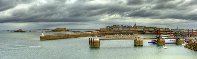 HDR des digues de Saint-Malo