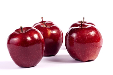 red apples