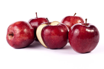 red apples