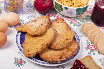 golden slices of bread