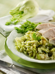 Savoy cabbage with fennel and chicken breast