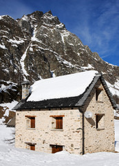 casa tradizionale all'alpe devero