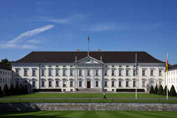 Fototapeta na wymiar Berlin Schloss Bellevue