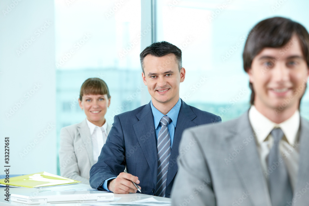 Wall mural confident leader