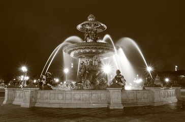 Incroyable fontaine - Place Concorde