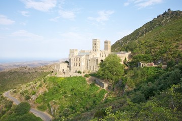 Fototapeta na wymiar Saint Pere Rodes monastery