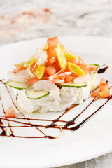 salad with cottage cheese