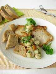 Steak mit Pilzsalat