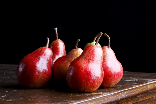 pears still life composition