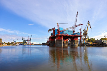 Platform in the shipyard