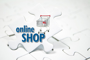 Puzzle mit Einkaufswagen und online Shop