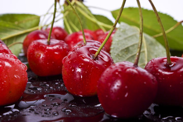 Kirschen_Steinobst_Herz_ Wasser_Tropfen