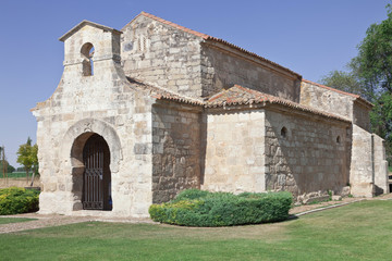 Fototapeta na wymiar Basílica Visigoda de San Juan de Baños, Palencia, España