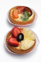 pasticcini alla frutta e crema