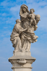 Fototapeta na wymiar Praga - Holy Anne pomnik, Most Karola w Pradze