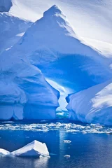 Fototapete Rund Antarktischer Eisberg © Goinyk