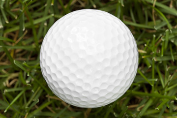 A white golf ball