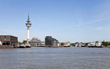 Skyline mit Radarturm