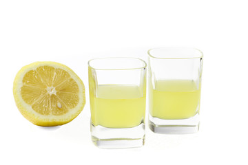 bicchierini di limoncello