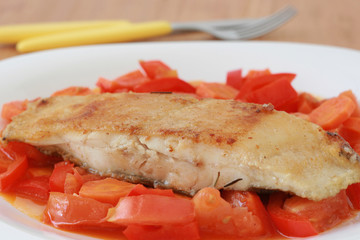 fried flounder with vegetables