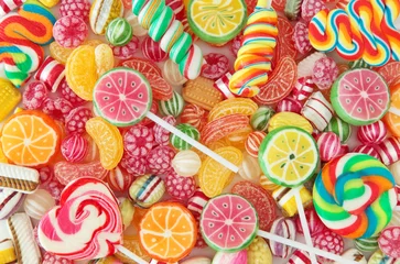 Fototapete Süßigkeiten Gemischte bunte Fruchtbonbons hautnah