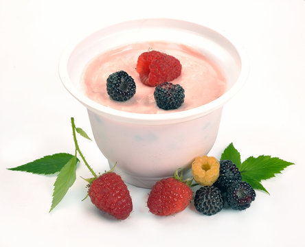 yoghurt with raspberry