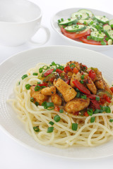 Pasta with chicken and vegetables