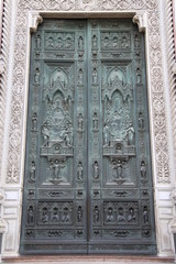 Porte de la Cathédrale Santa Maria del Fiore à Florence, Italie