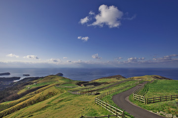 島根県知夫里島 アカハゲ山の山頂より