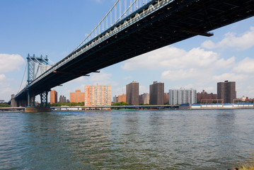 Naklejka premium Manhattan Bridge in New York City