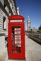 Fototapeta na wymiar Big Ben i Red Telephone Booth