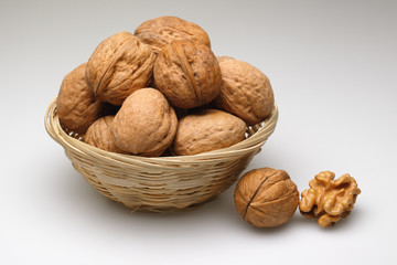 walnut basket