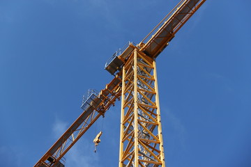 Grue d'un chantier de construction