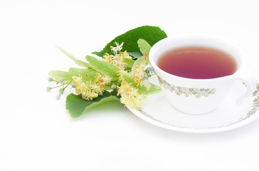 Чай с цветками липы