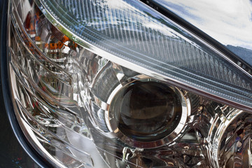 optique phare voiture © Unclesam