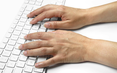 Clavier et Main de Femme