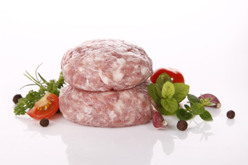 Minced raw meat