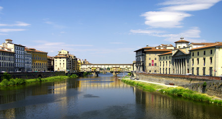 Fototapeta na wymiar Florencja - miasto nad rzeką Arno