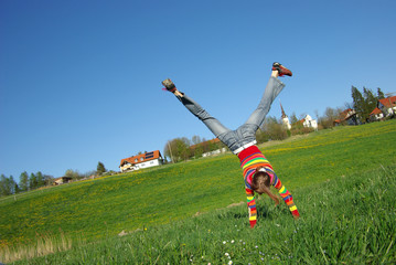 Die Kirche im Dorf lassen