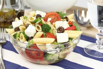 Mediterranean Penne pasta salad