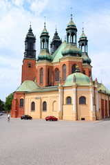 Fototapeta na wymiar Poznańska katedra