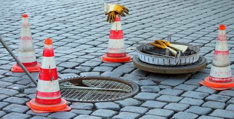 Achtung Baustelle: Reinigung Strassengully (2)