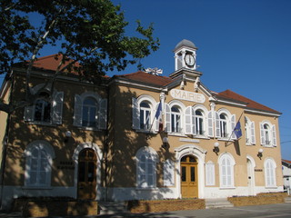 Obraz premium Mairie de Sathonay-Camp - Rhone