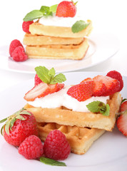 gaufres, crème chantilly et fraise