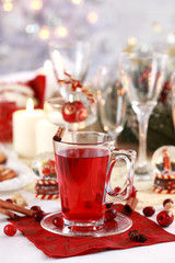 Hot wine cranberry punch