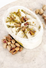 GELATO DI PISTACCHIO CON PISTACCHI