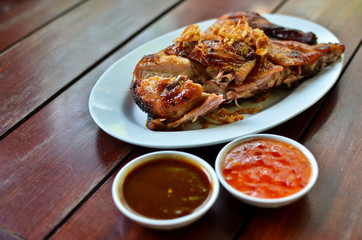 Grilled chicken with spicy sauce